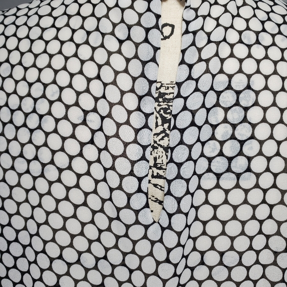 Michael Kors black & white sheer top - Picture 7 of 8